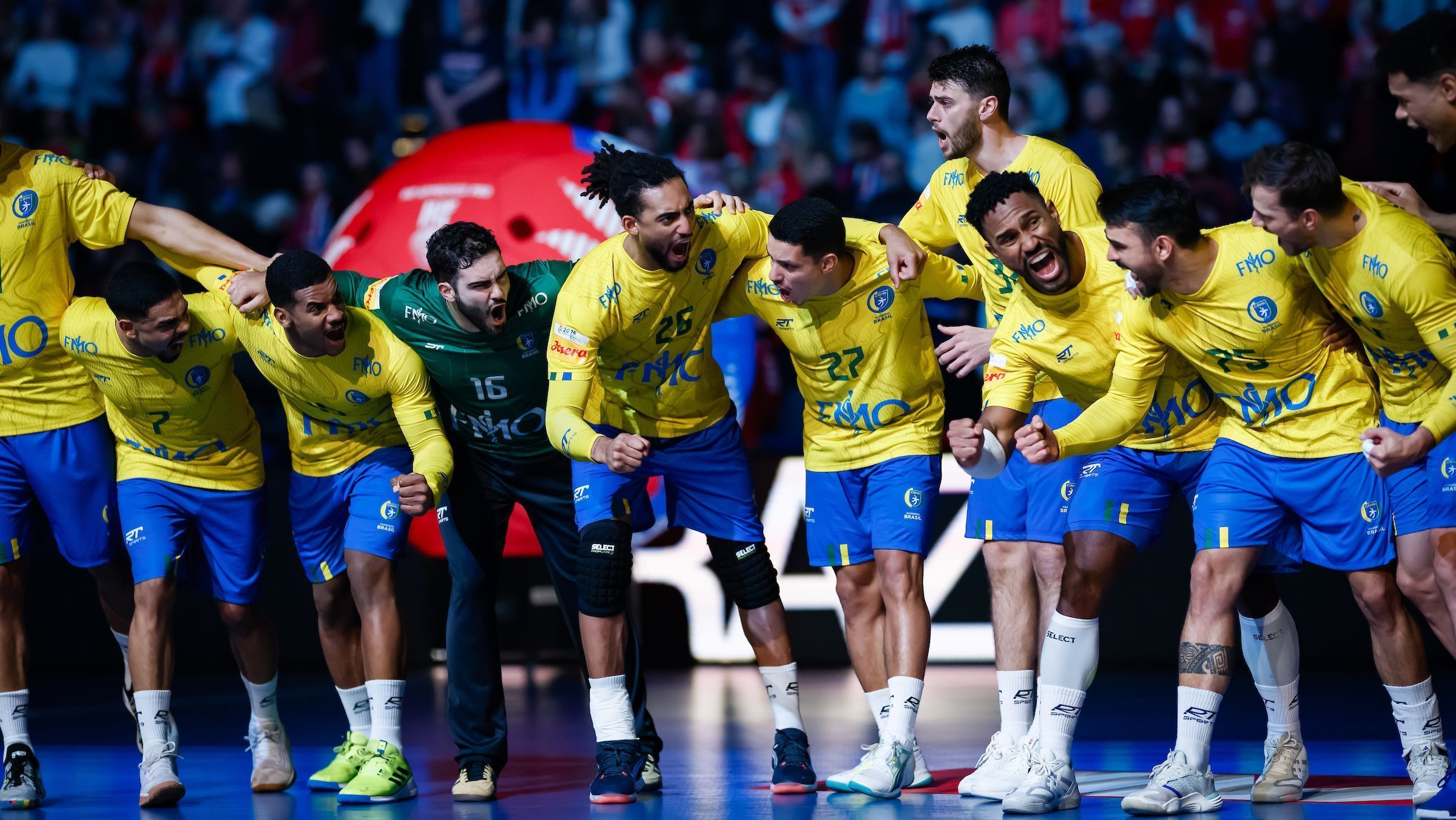 Equipe de handebol compartilha expectativas para partida seguinte no Mundial