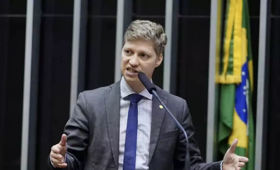 Partido Novo Lança Marcel van Hattem para Presidente da Câmara