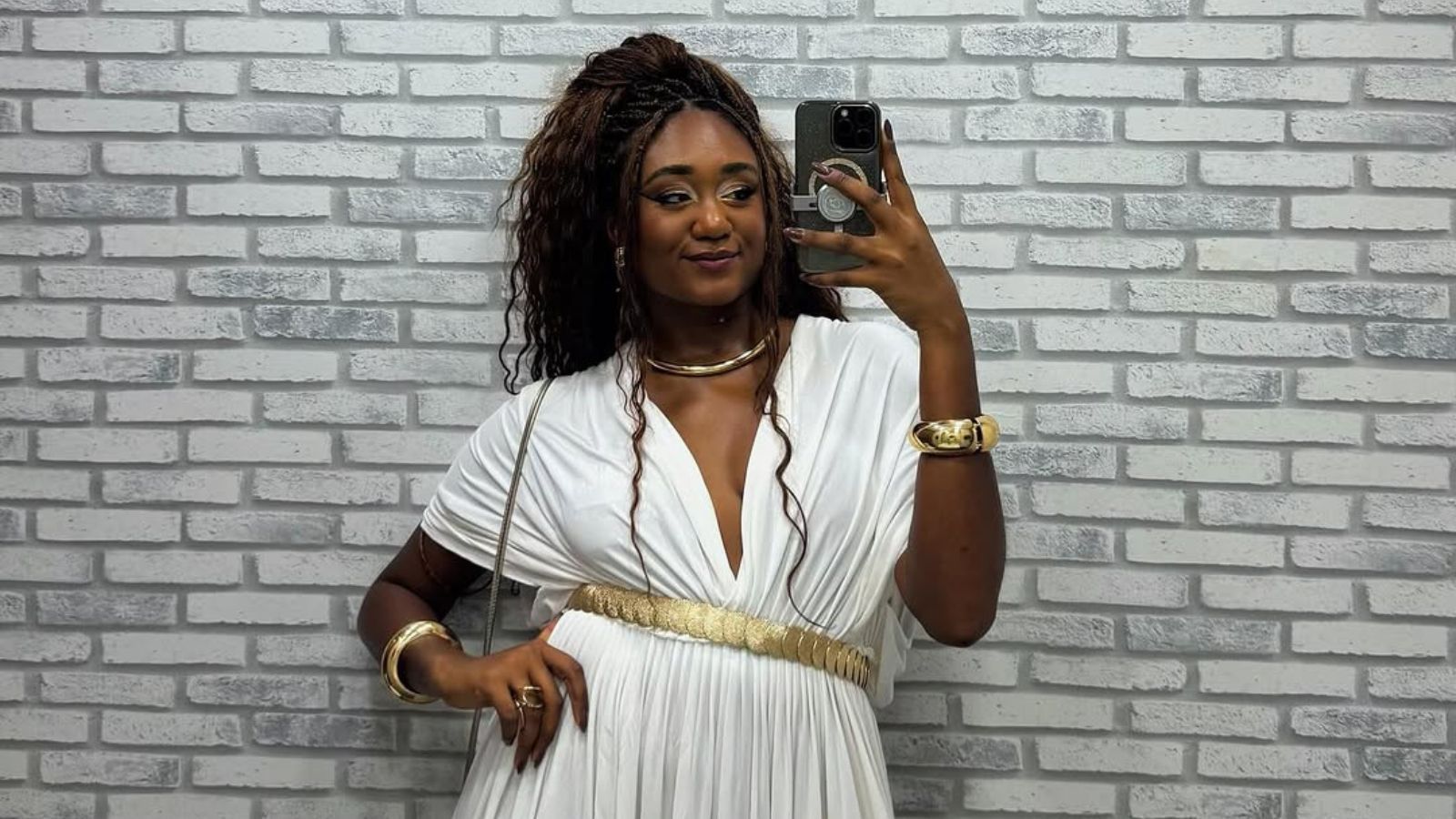 Sarah Aline do BBB recebe apoio ao revelar abuso em relacionamento