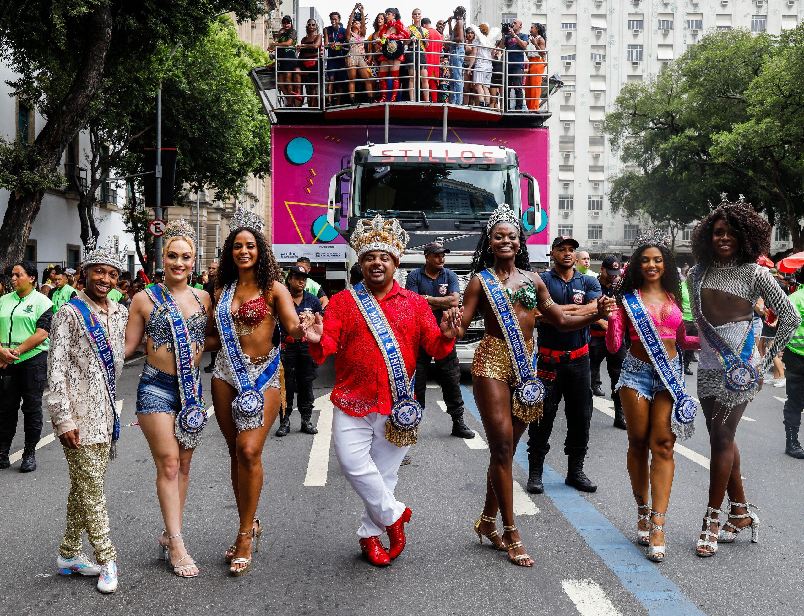 Carrossel de Emoções inaugura Carnaval de Rua do Rio neste sábado