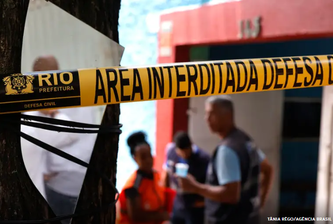 Procuradoria do Trabalho investigará condições laborais em fábrica de fantasias incendiada no Rio